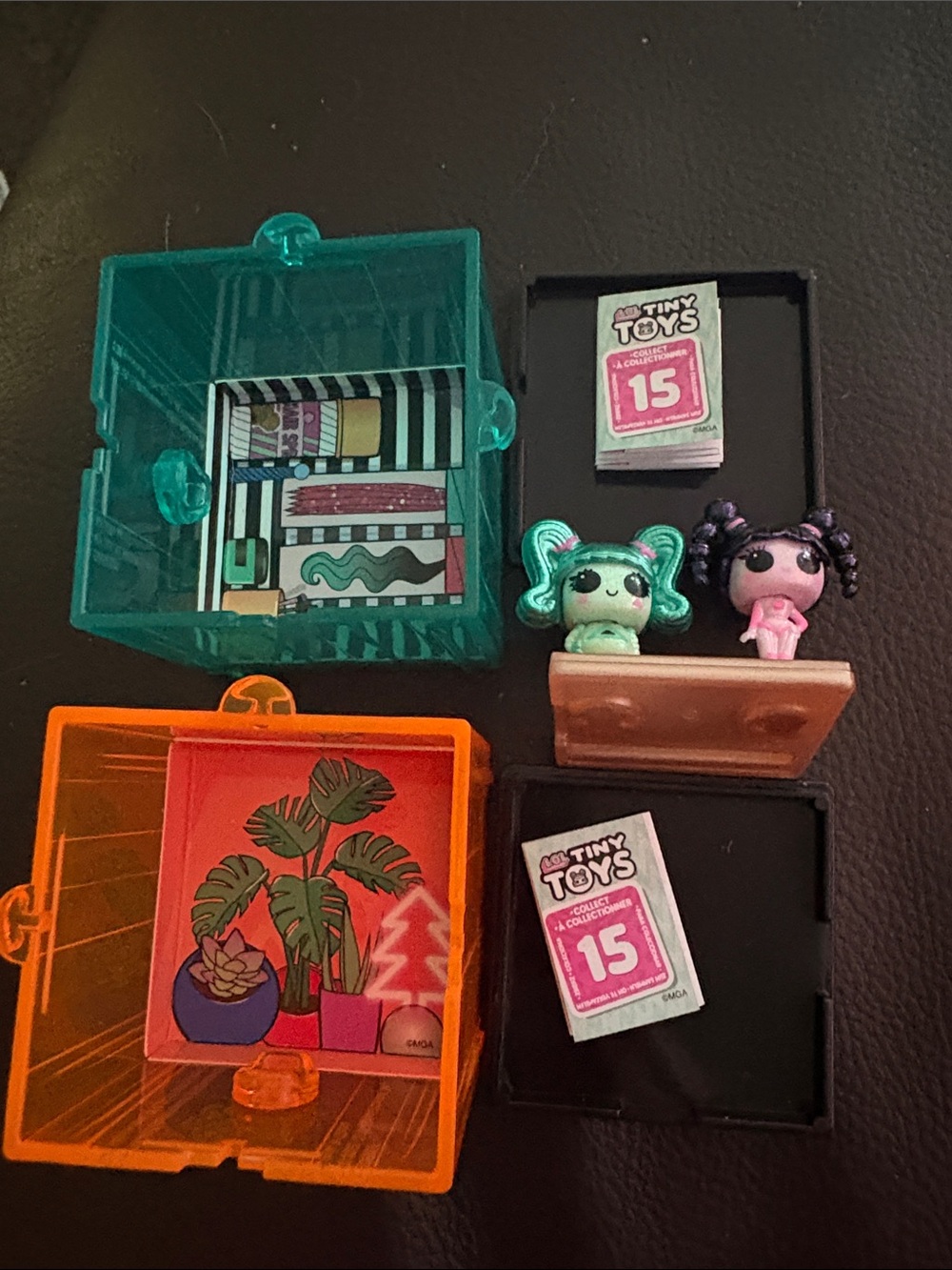 Tiny Toys Mini Doll Playset - Teal & Orange Collectible Cases